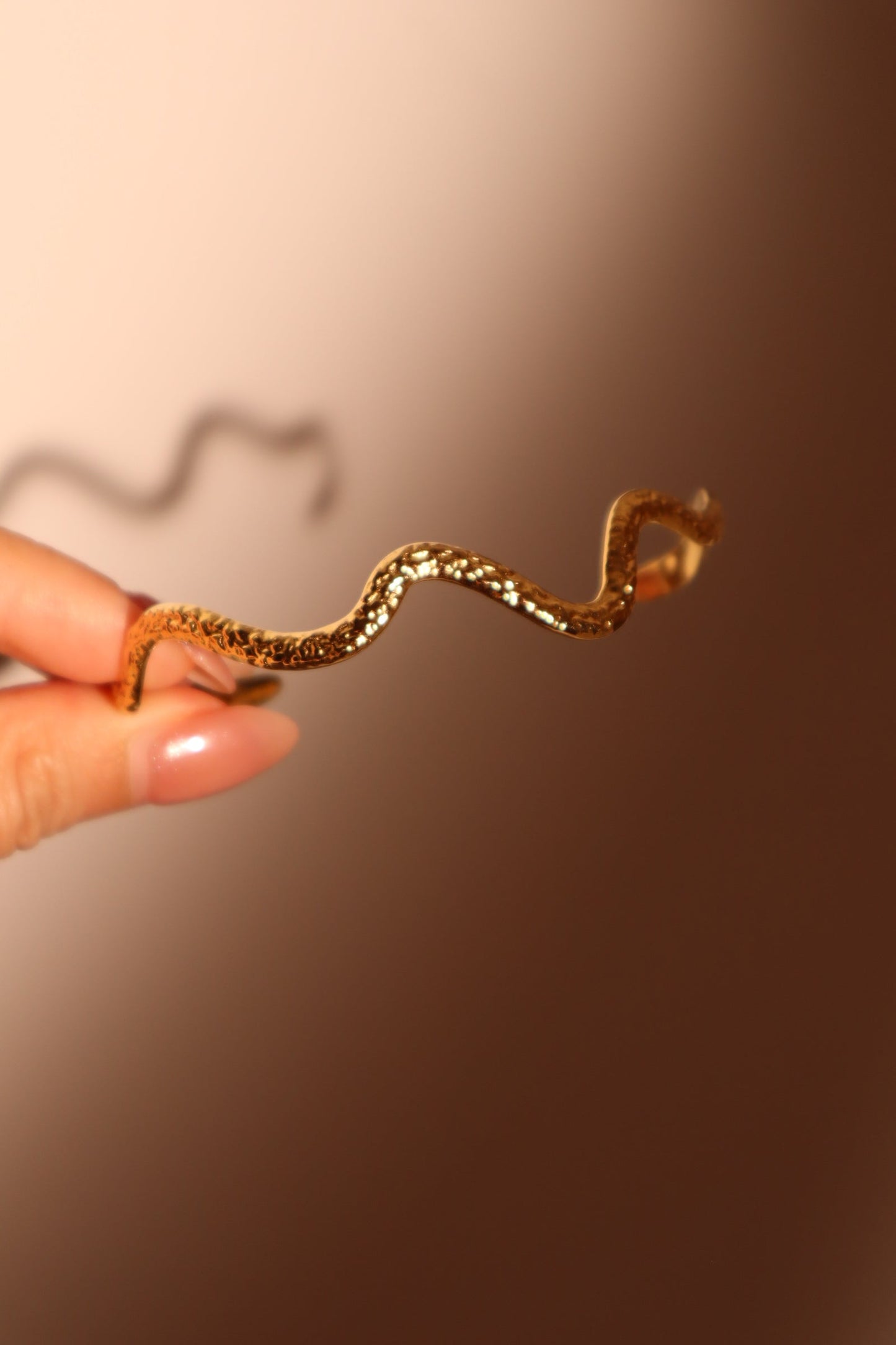 Men's Women's Wave Bracelet Gold Stainless Steel - 3