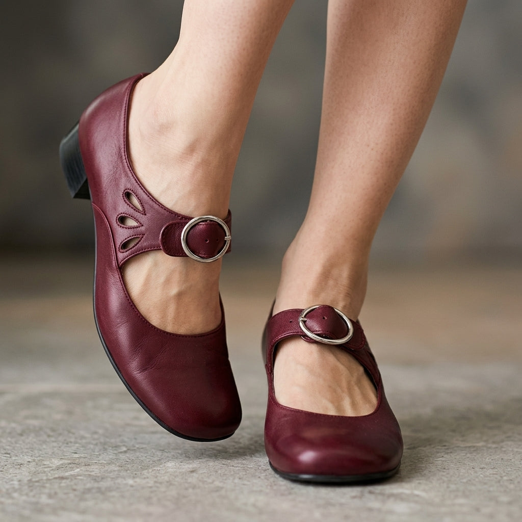 Women's Leather Chunky Orthopedic Heels – detail view | Hensley London