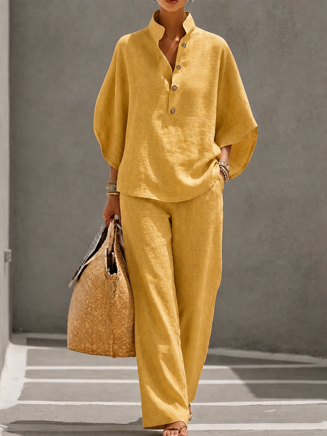 Women's Linen Two-Piece Set – fabric close-up | Hensley London