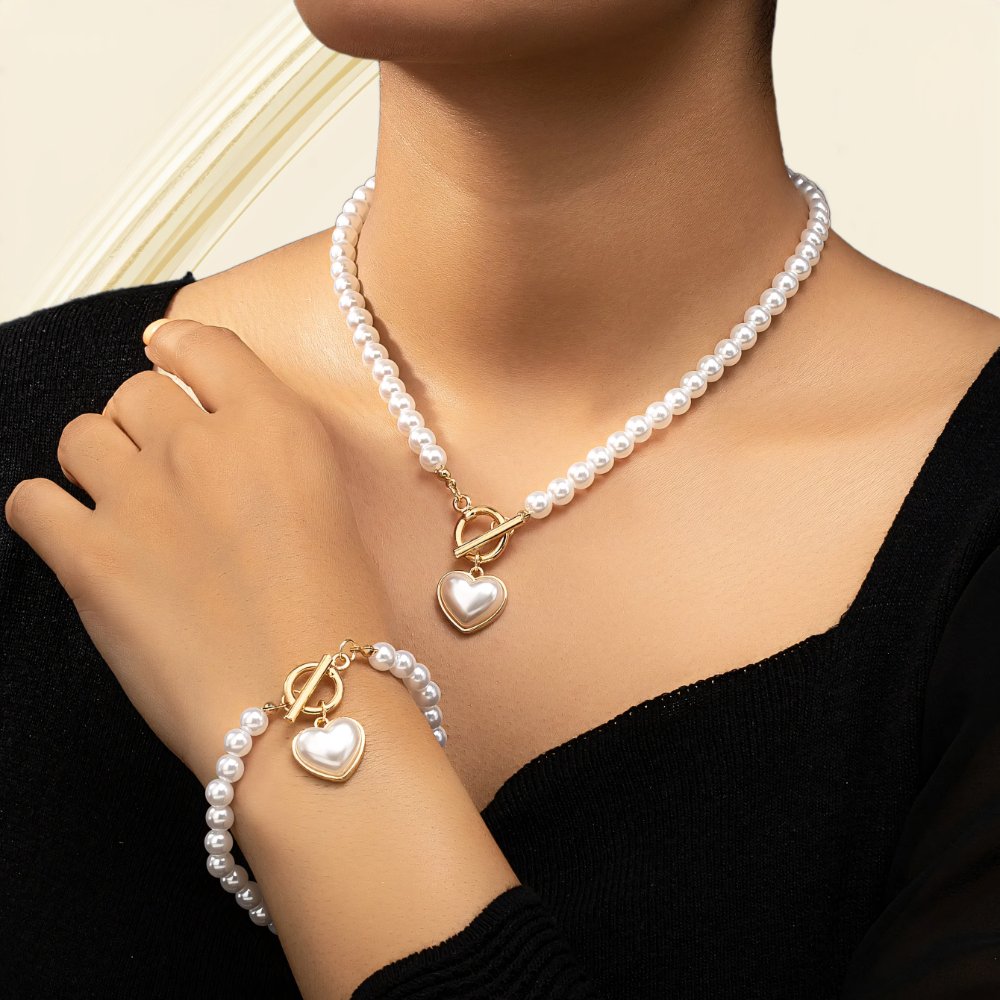 Beaded Heart Pendant Jewelry Set - Elegant Bracelet and Necklace with Imitation Pearls for Women 0