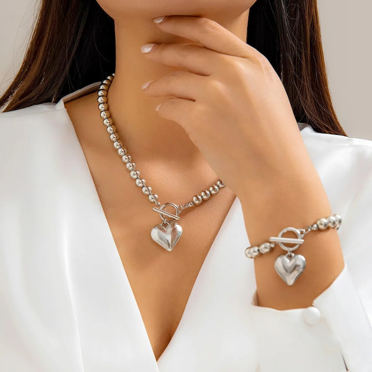 Beaded Heart Pendant Jewelry Set - Elegant Bracelet and Necklace with Imitation Pearls for Women 5