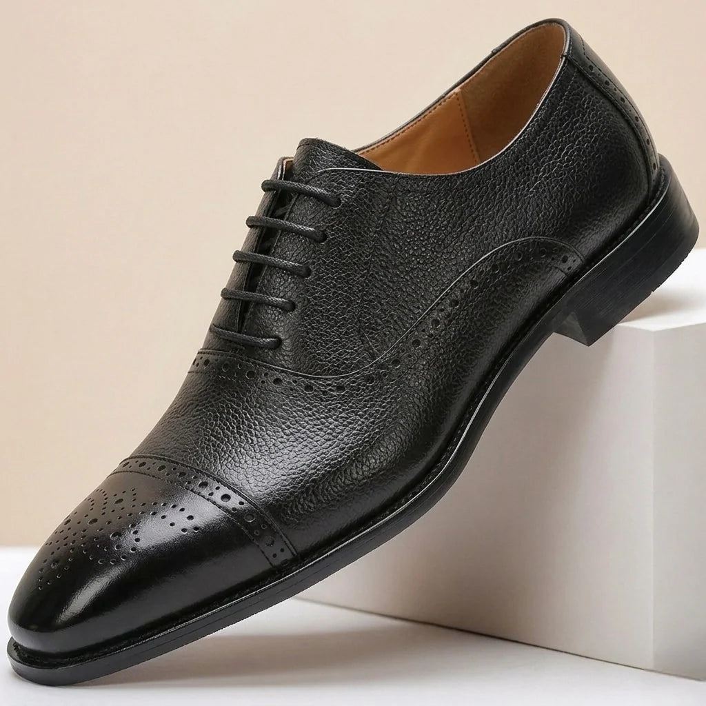 Men's Leather Brogue Lace-Up Dress Shoes in Black – Product view | Hensley London