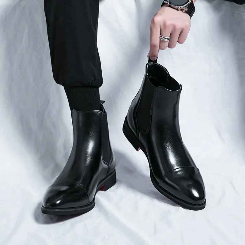 Men's Genuine Leather Cap-Toe Chelsea Boots – studio view 9 | Hensley London
