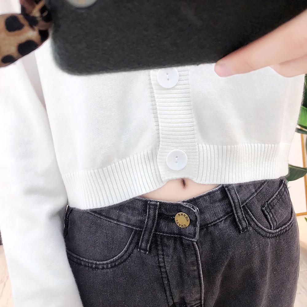 Cropped Dainty Colored Knitted Cardigan Sweater 5