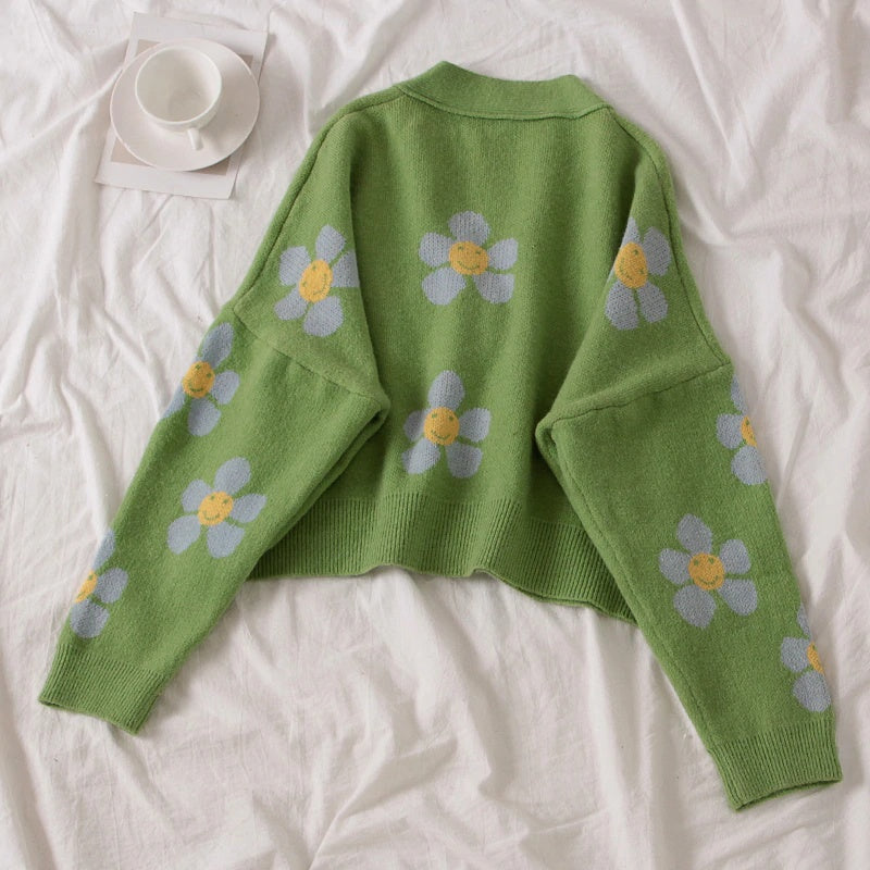Cute and Preppy Floral Crop Top Cardigan 4