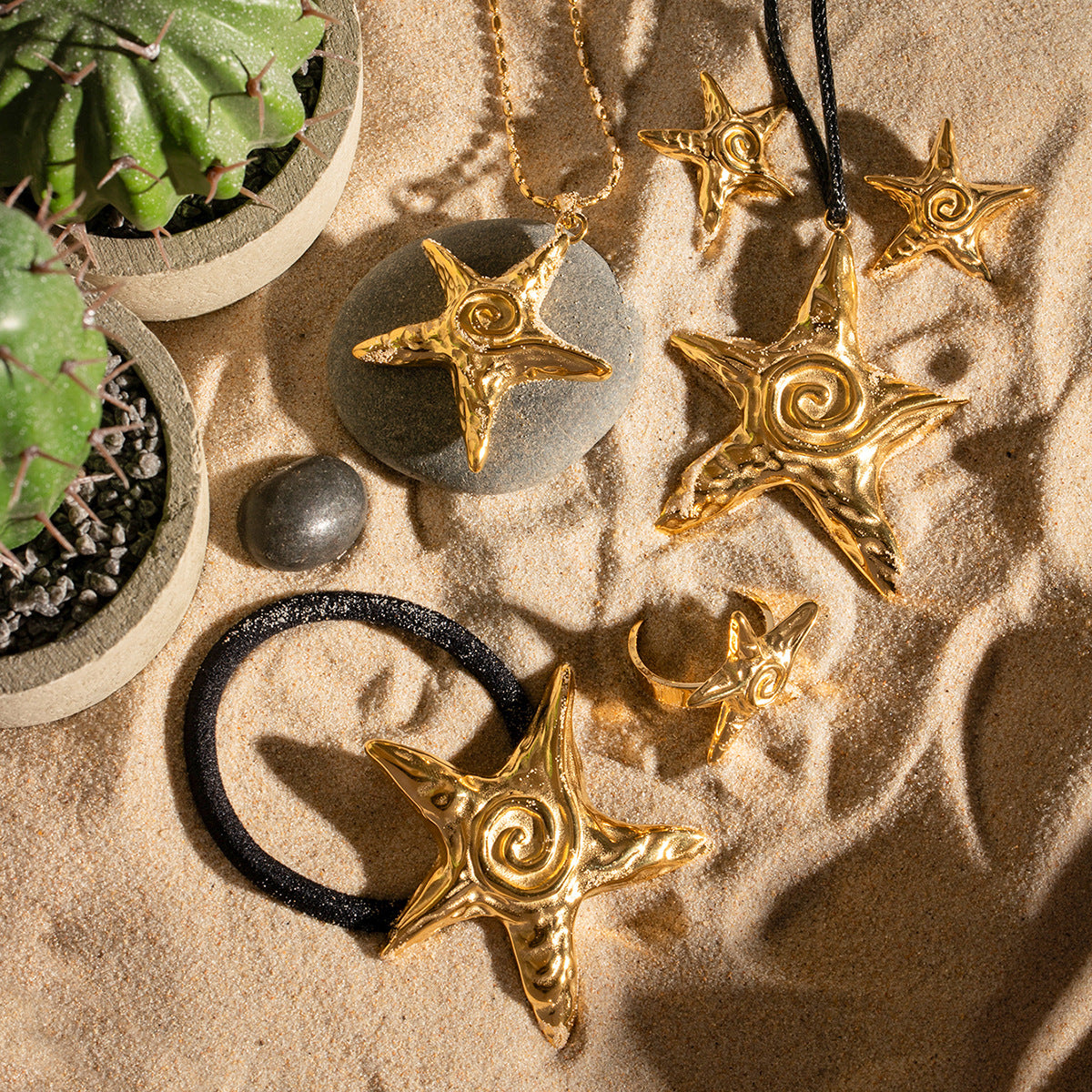Elegant 18k Gold-Plated Pony Cuff with Starfish Design – Waterproof and Hypoallergenic 6
