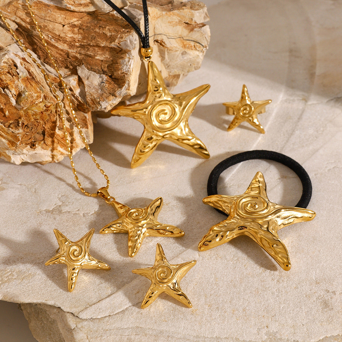 Elegant 18k Gold-Plated Pony Cuff with Starfish Design – Waterproof and Hypoallergenic 7