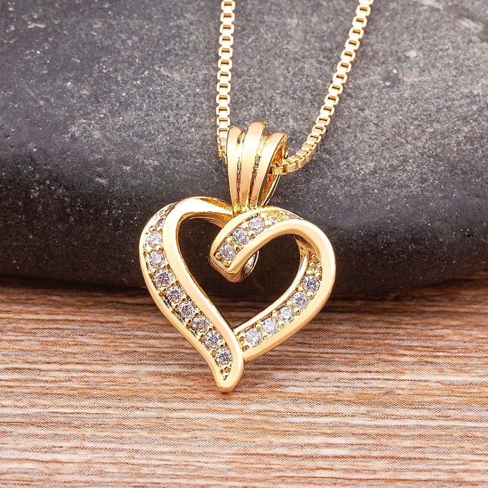 Elegant Diamond Heart Pendant Necklace with Adjustable Chain – Romantic Jewelry for Women