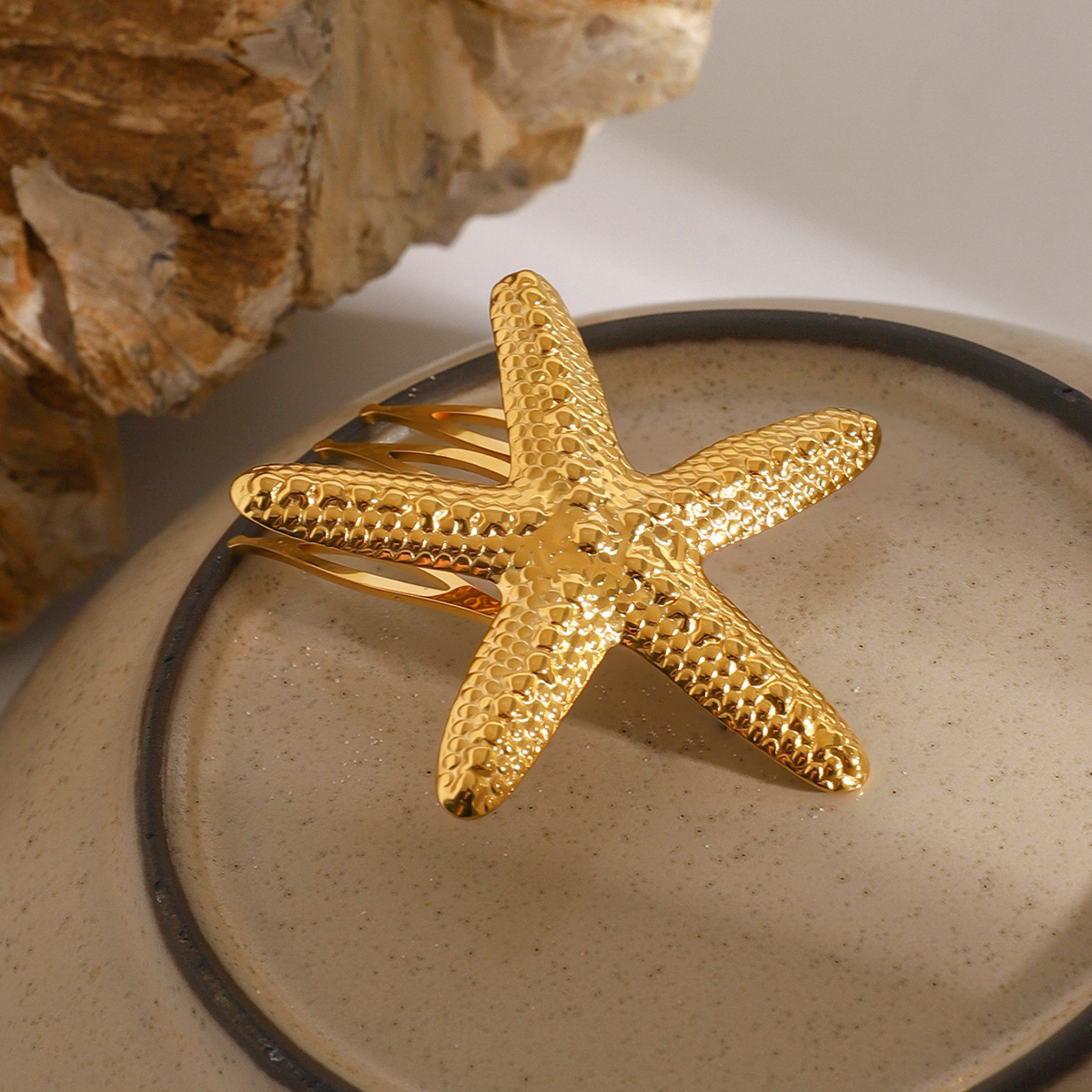 Elegant Gold Hair Comb with Starfish Design – Hypoallergenic, Waterproof, Durable Accessory for Women, 48 mm 3