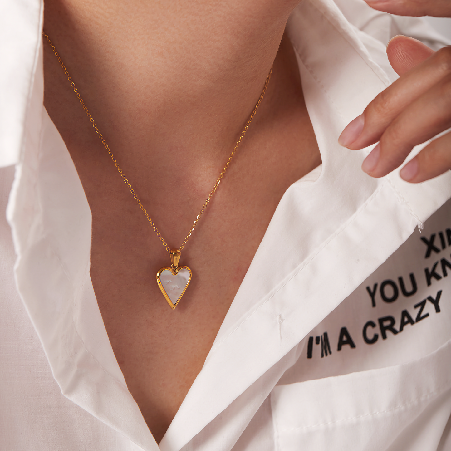 Elegant Gold Heart Pendant Necklace – Waterproof, Hypoallergenic Jewelry for Women, 18-Inch Adjustable Chain 1