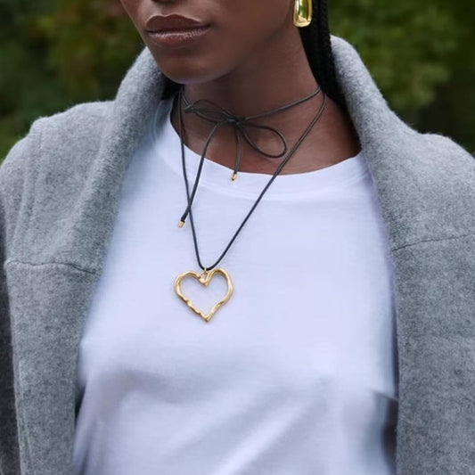 Elegant Gold Heart Pendant Necklace with Black Rope – Hypoallergenic and Waterproof 58 Inch 1