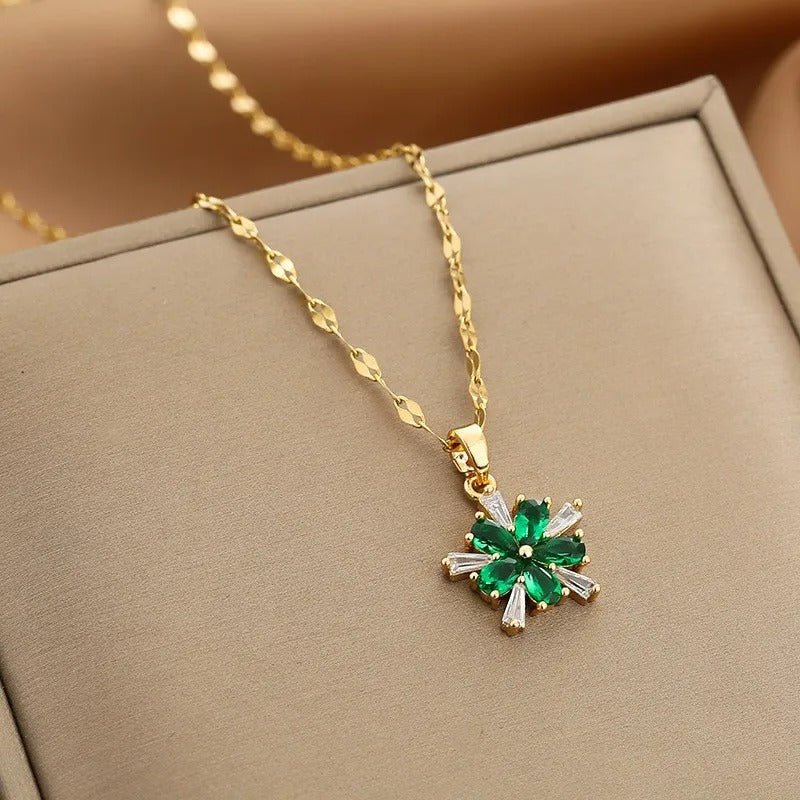 Elegant Gold Necklace with Zircon Accents – Adjustable Dainty Jewelry for Women 4