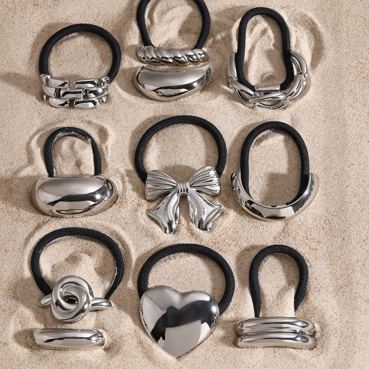 Elegant Knotted Pony Cuff Hair Accessory in Polished Gold – Waterproof Hypoallergenic Stainless Steel Design 1