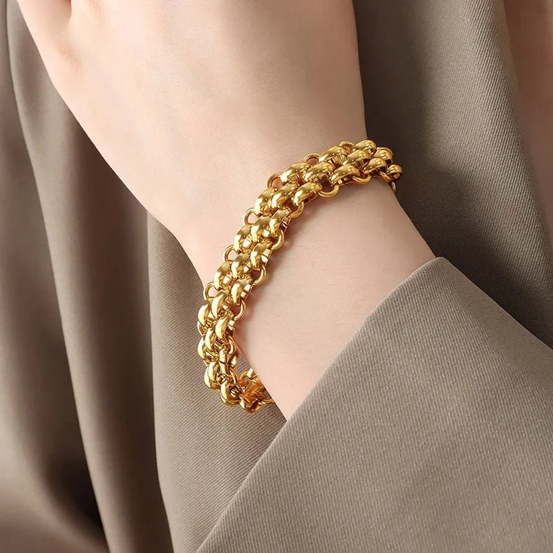 Elegant Rice Bead Jewelry Set for Women – Gold and Silver Necklace and Bracelet with Circle Clasp Closure