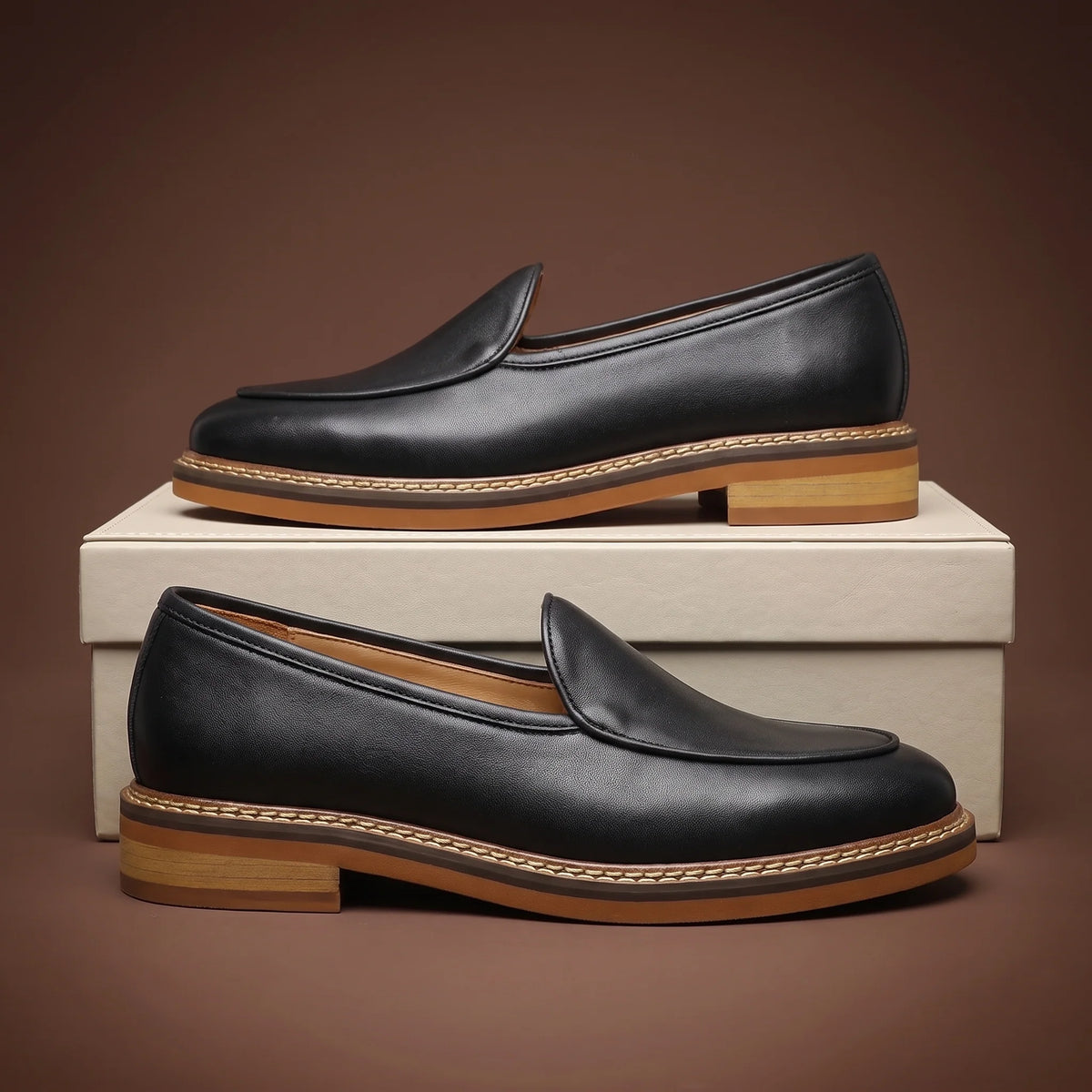 Men's Woven Contrast-Trim Loafers in Black – product view | Hensley London