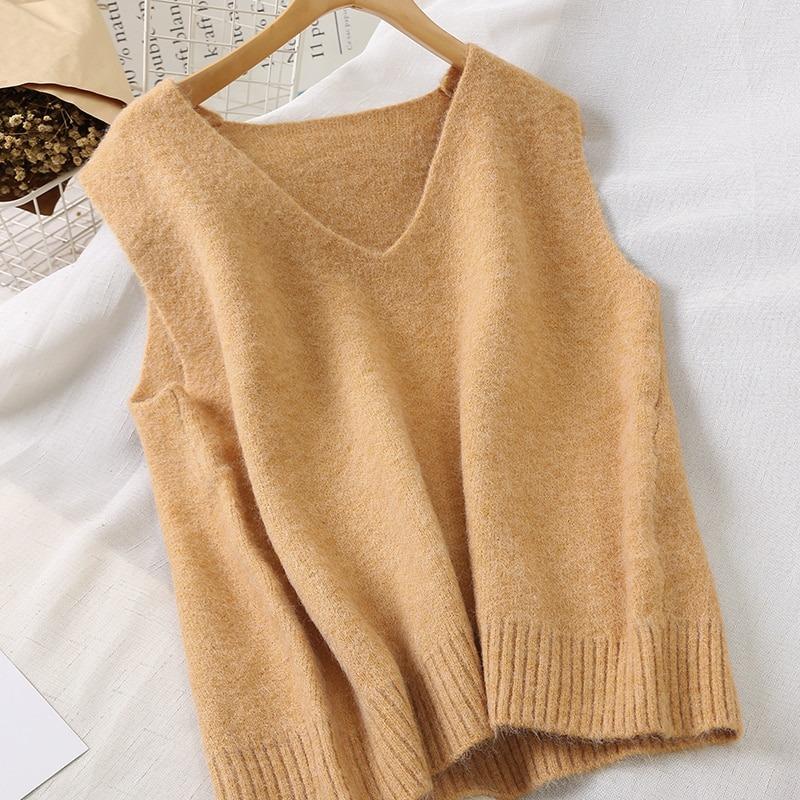 Knitted Sleeveless V-Neck Sweater Vest 18