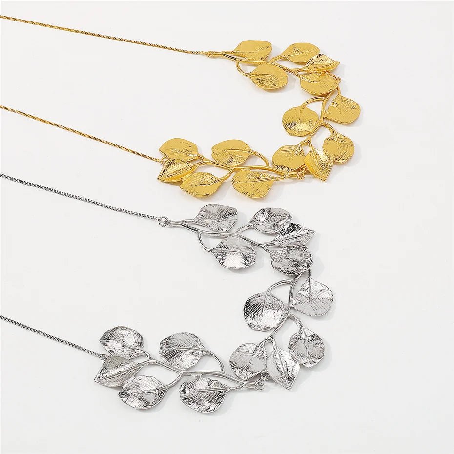 Nature's Leaf Statement Necklace in Gold and Silver – Elegant Organic Design 4