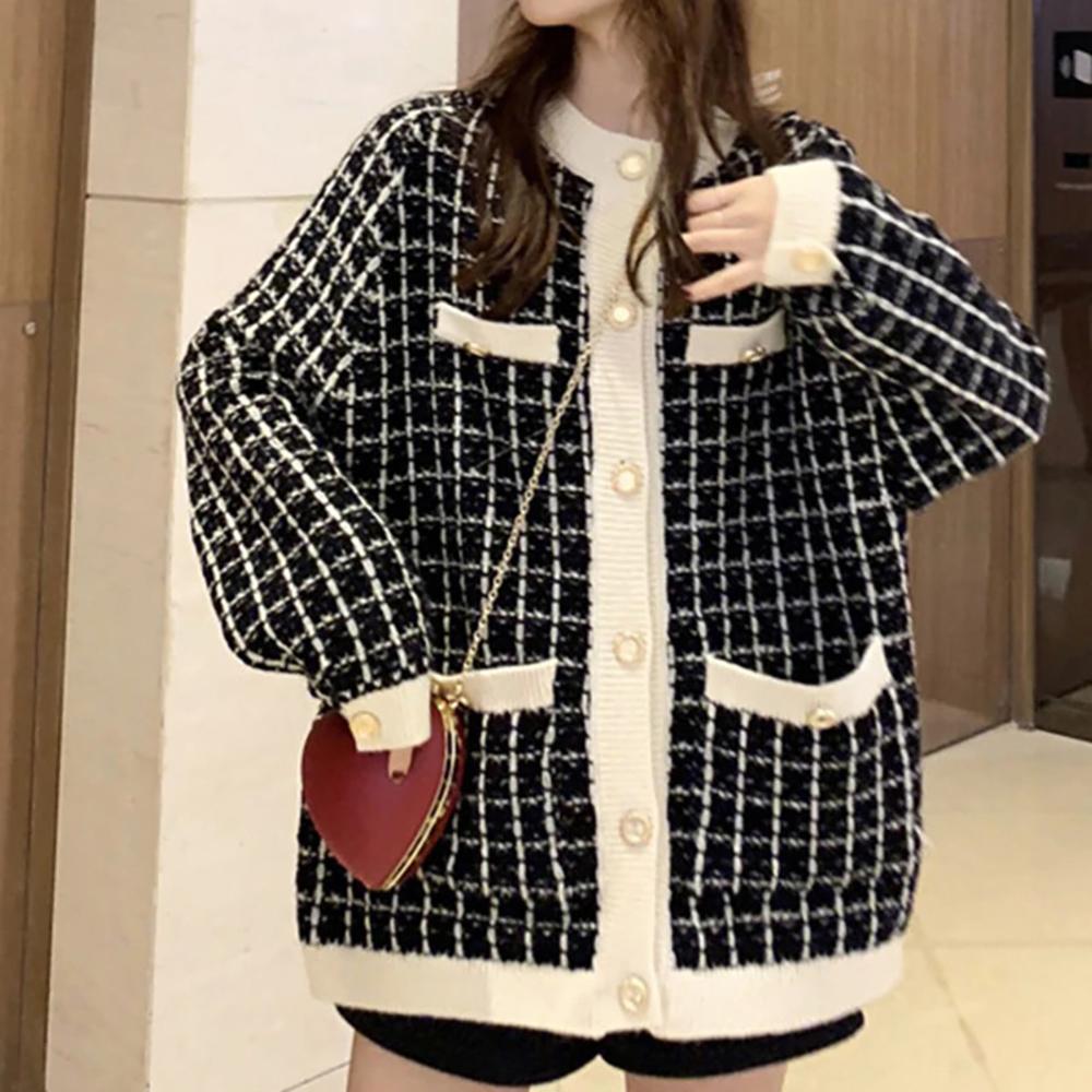 Oversized Retro Plaid Sweater Jacket 3