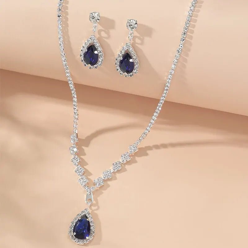 Shimmering Blue Teardrop Diamond Necklace and Earrings Set – Elegant Jewelry Collection 2