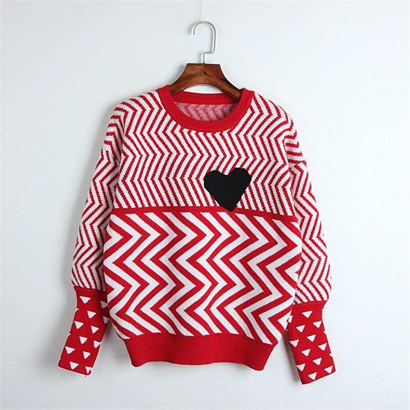Thick Chevron Pattern Valentine Sweater 4