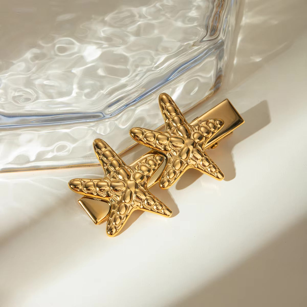 Tropical Starfish Gold Hair Clip – Hypoallergenic and Waterproof Accessory for Beachside Charm 2
