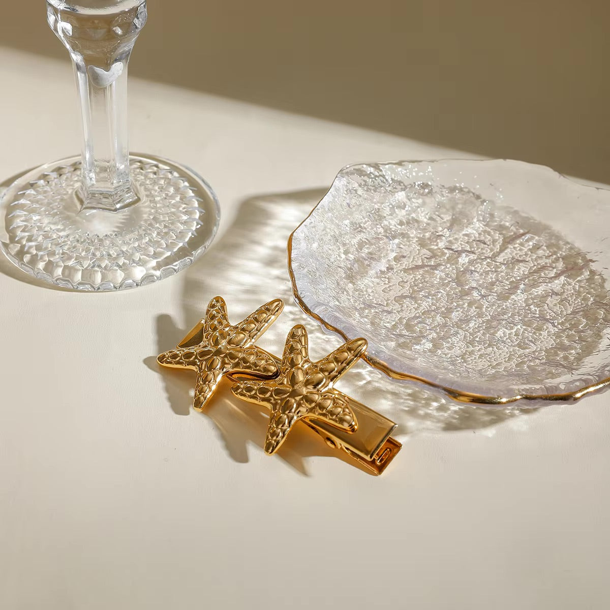 Tropical Starfish Gold Hair Clip – Hypoallergenic and Waterproof Accessory for Beachside Charm 4
