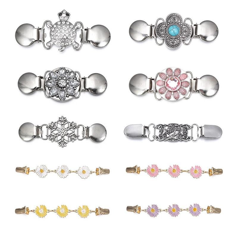 Vintage Cardigan Duck Clip Pin 3