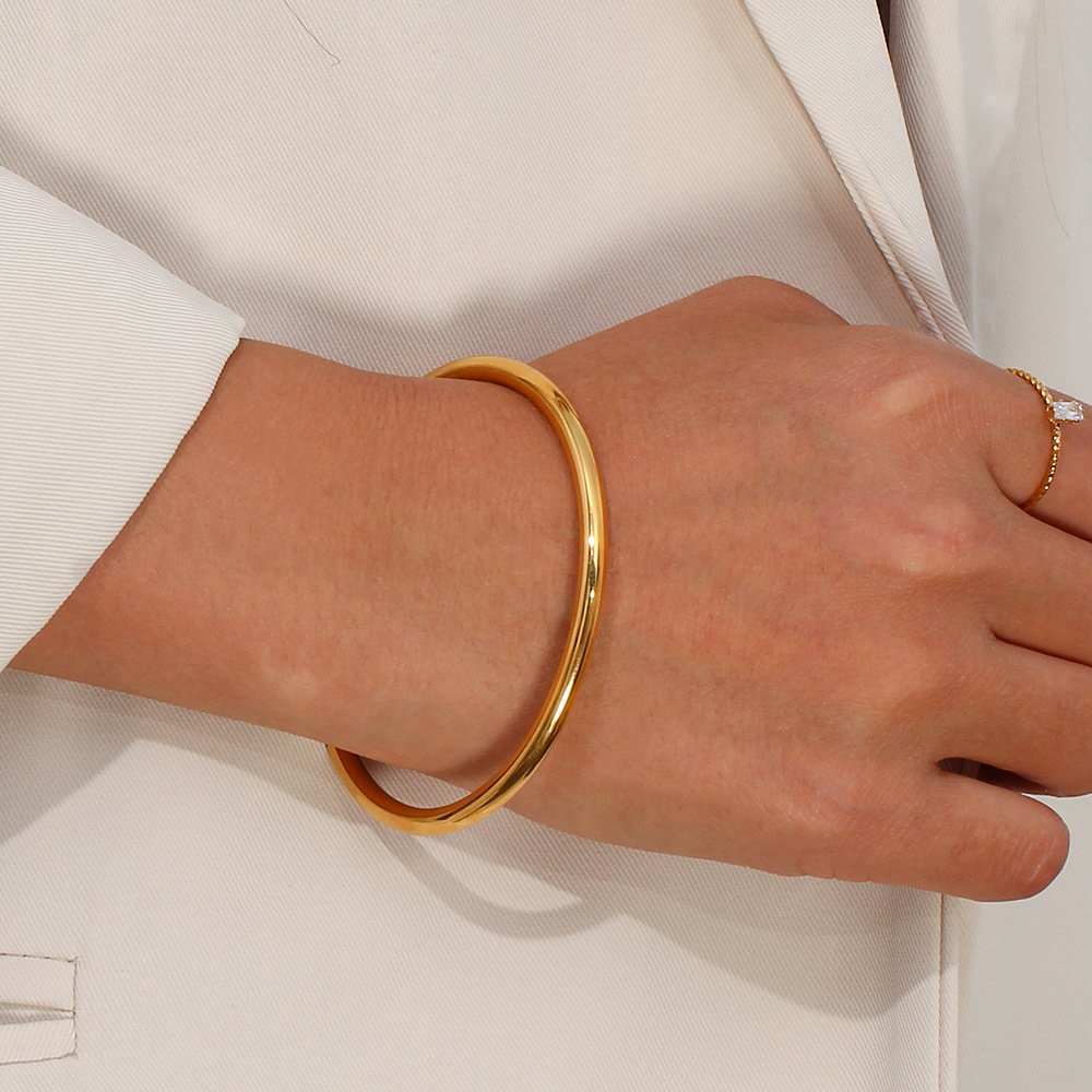 Women's Gold Bangle Bracelet Stainless Steel Minimalistic Design 1