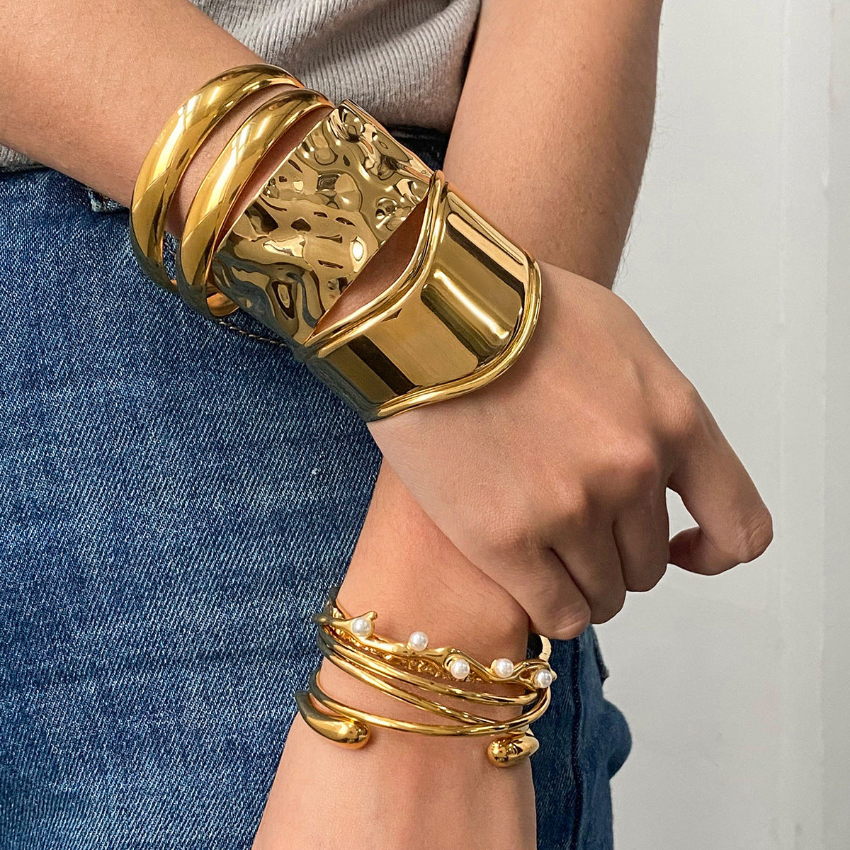 Women's Gold Cuff Bracelet Stainless Steel 18k Gold 4