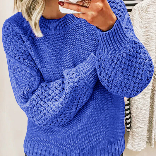 Oversized Cable Knit Women's Sweater – Warm Wool Blend, Crew Neck, Ribbed Hem 2