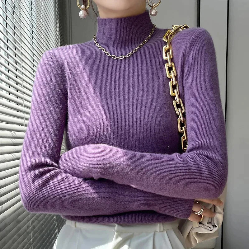Women's Black Turtleneck Sweater with Long Sleeves – Soft Knit Casual Style 9