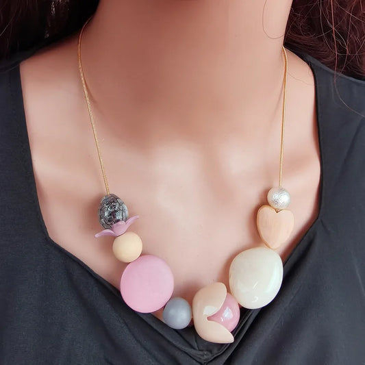 Women's Necklace Brown Wood Geometric Heart Pendant Retro 2