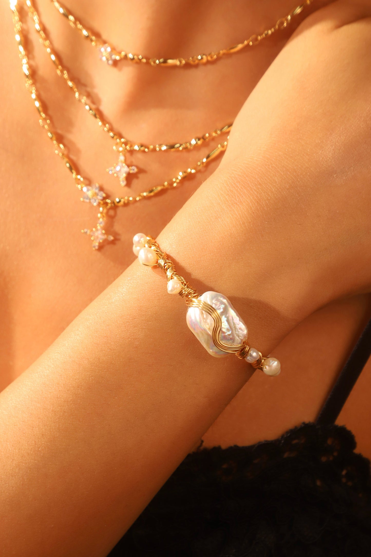 Unisex Bracelet Gold Freshwater Pearls Stretchable - 5