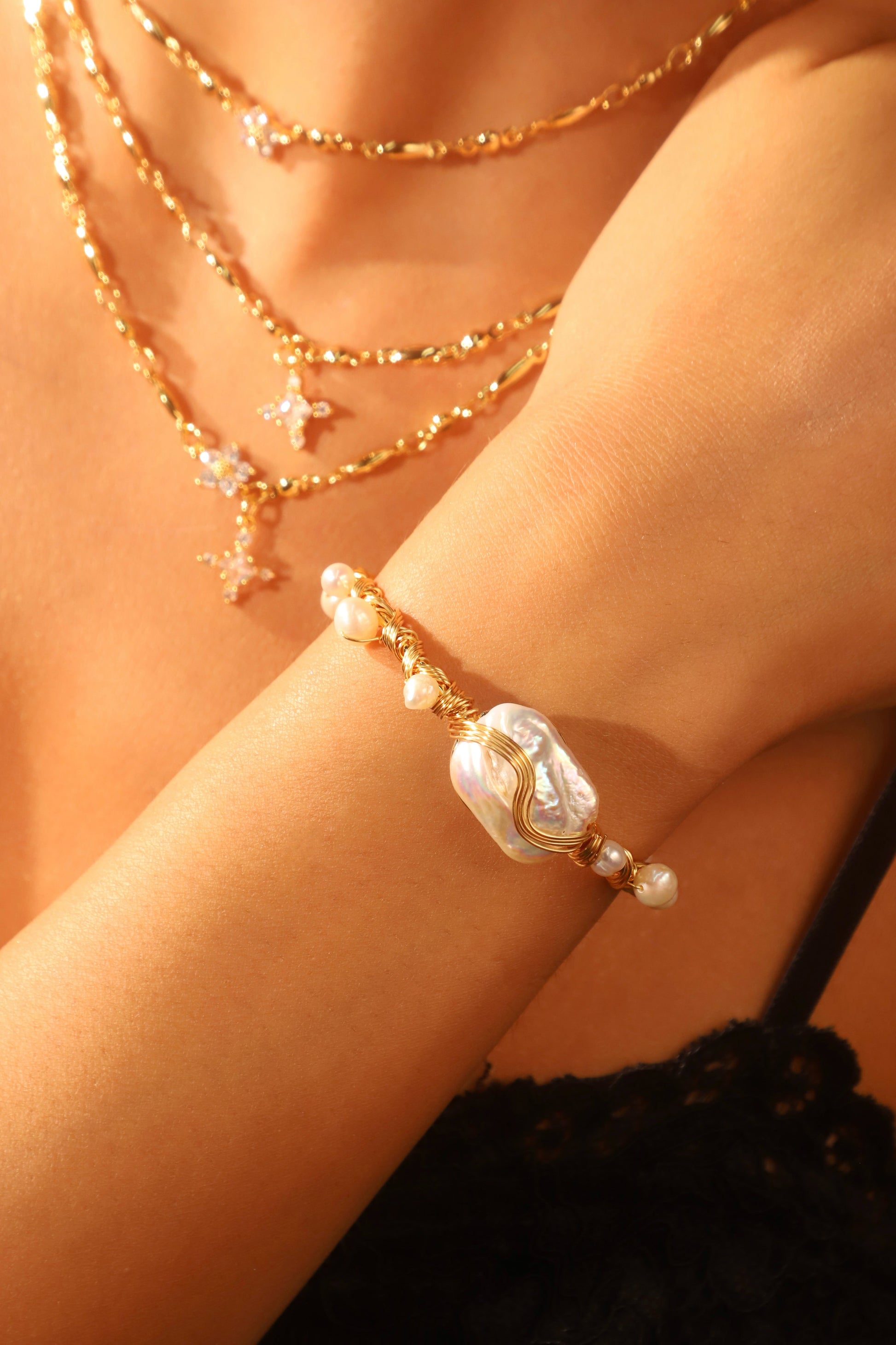 Unisex Bracelet Gold Freshwater Pearls Stretchable - 5