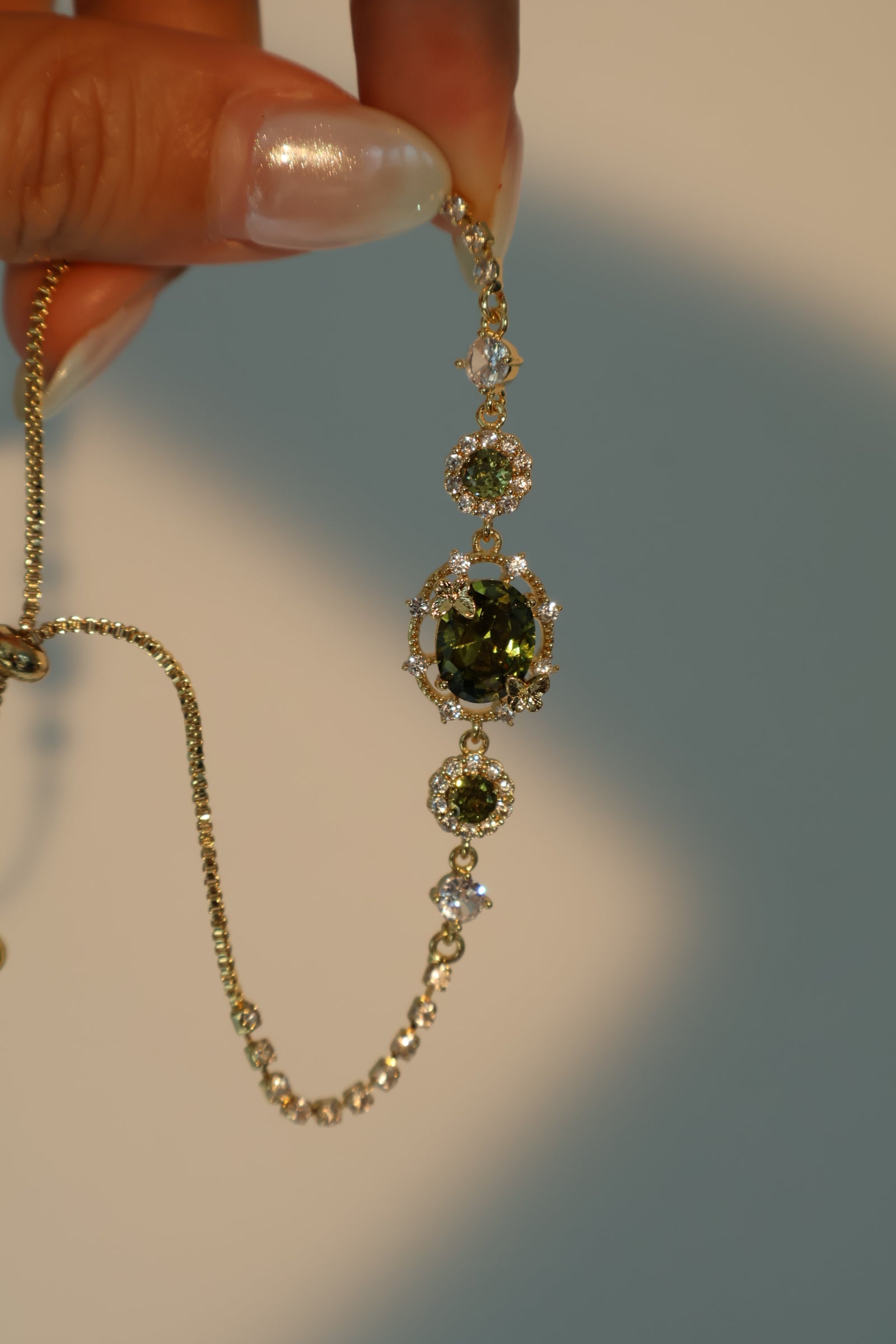 Men's and Women's Butterfly Bracelet Green Zirconia Gold Plated - 7