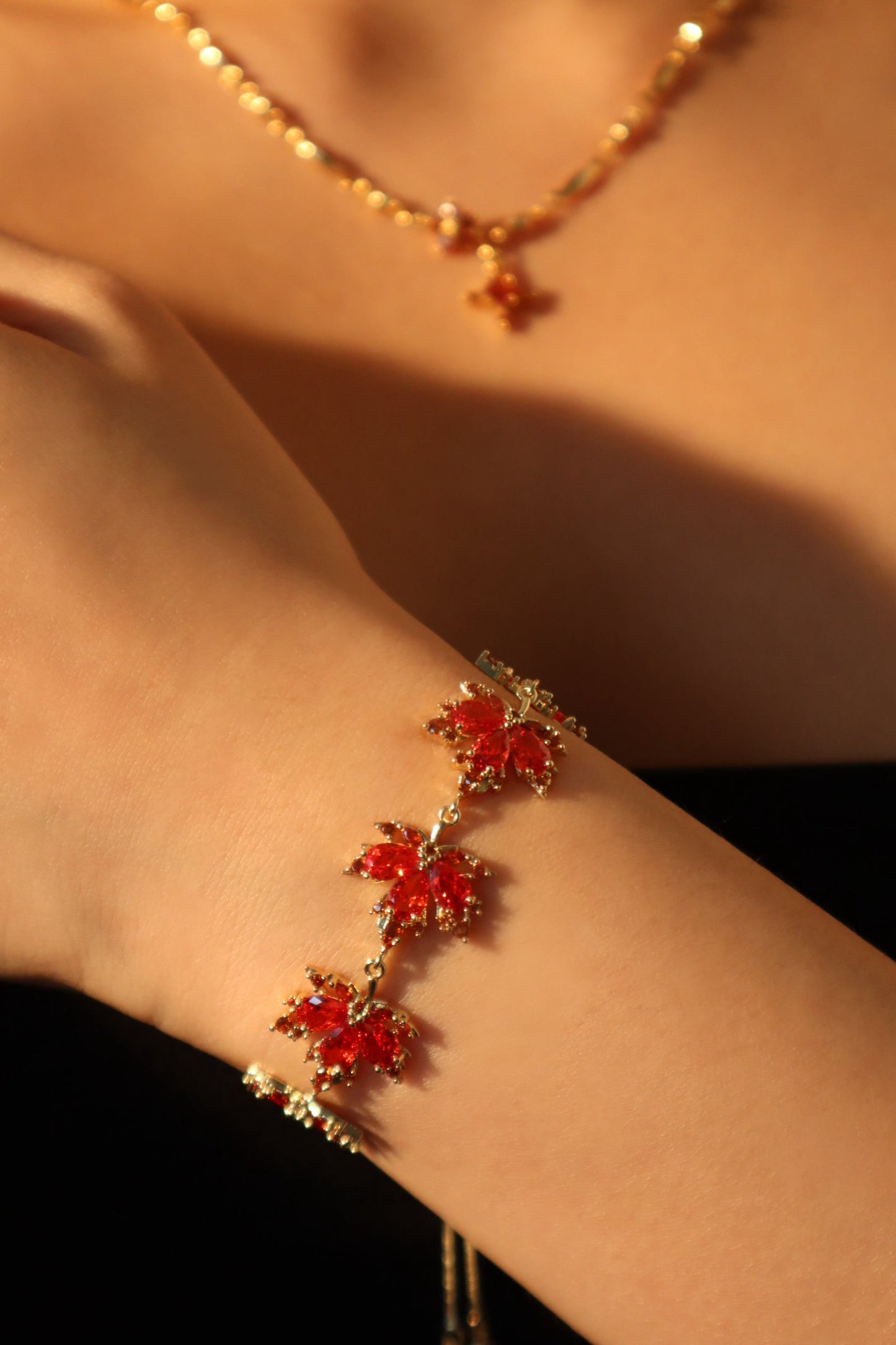 Unisex Bracelet Gold Plated Red Zirconia Maple Leaves Design - 3