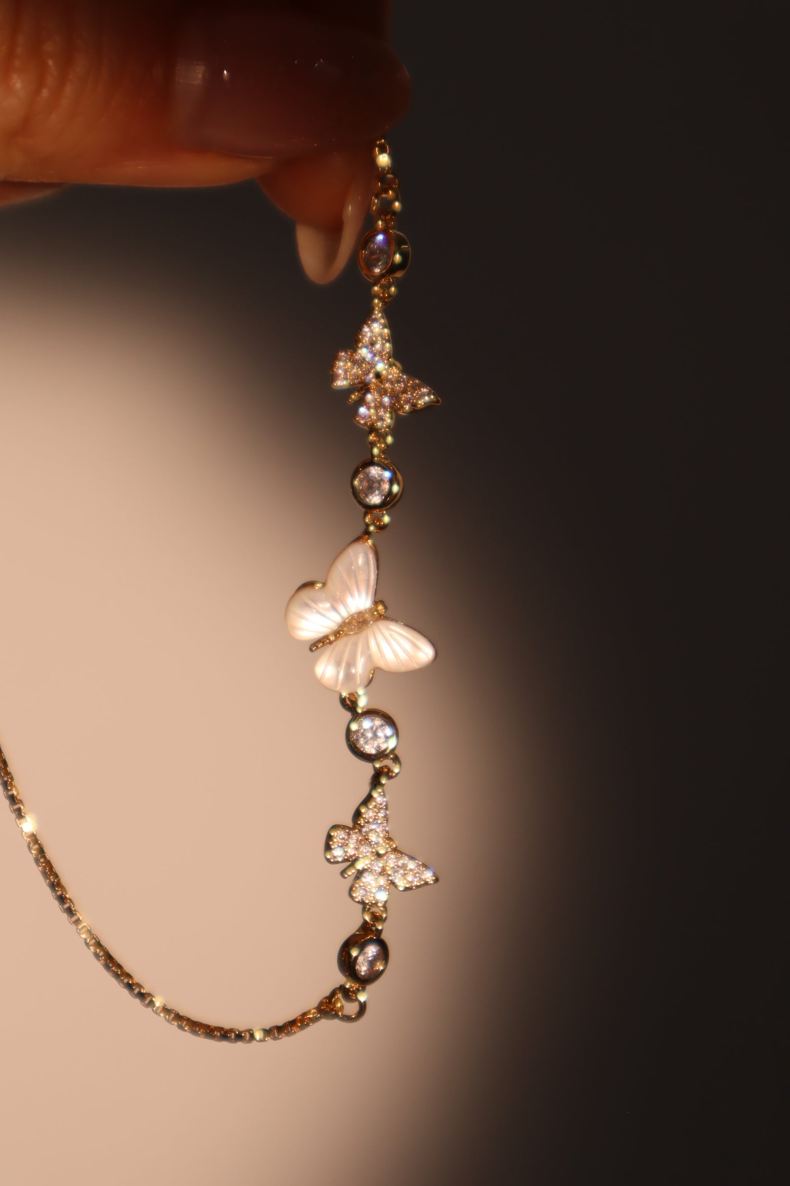 Unisex Bracelet Gold Plated Natural Shell Adjustable 10.6 in - 3