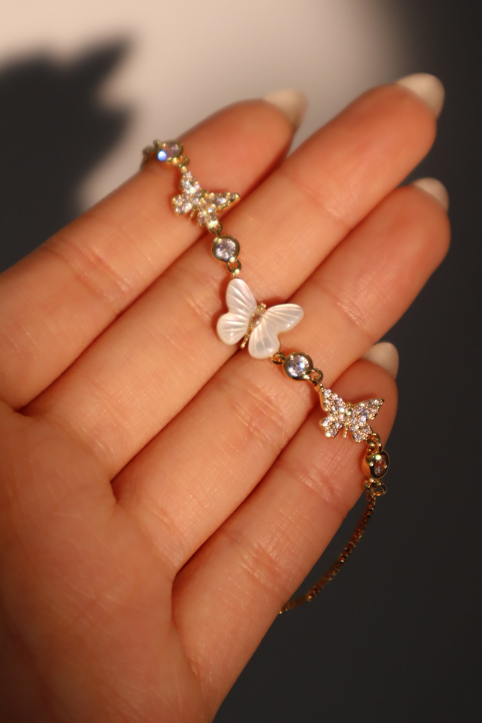 Unisex Bracelet Gold Plated Natural Shell Adjustable 10.6 in - 6