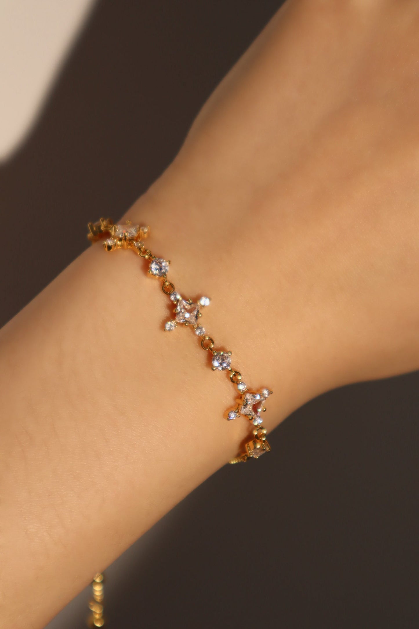 Unisex Bracelet Gold Plated Zirconia Diamond Adjustable 10 in - 6
