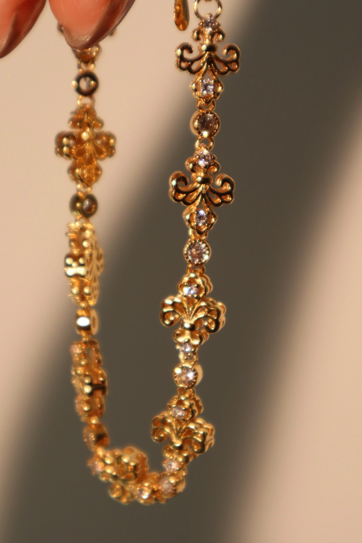 Unisex Bracelet Gold Adjustable 18K Gold Plated Zirconia Diamonds 7.6 in - 4