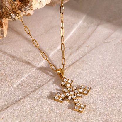 18k Gold-Plated Crystal Cross Necklace with Paperclip Chain – Waterproof, Hypoallergenic Jewelry for Women 2