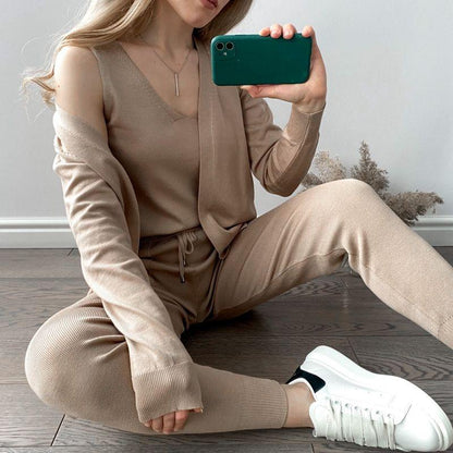 3Pcs Knitted Cardigan, Top, and Pants Tracksuit 2