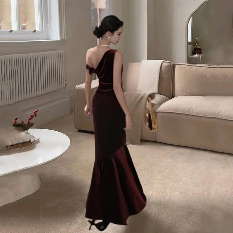 Women's Evening Gown Wine Red Velvet Mermaid Silhouette-3