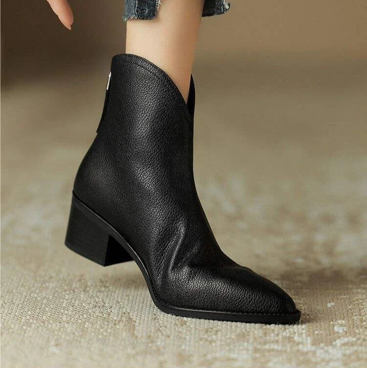 Women's Leather-Look Pointed-Toe Ankle Boots in Black – Product view | Hensley London