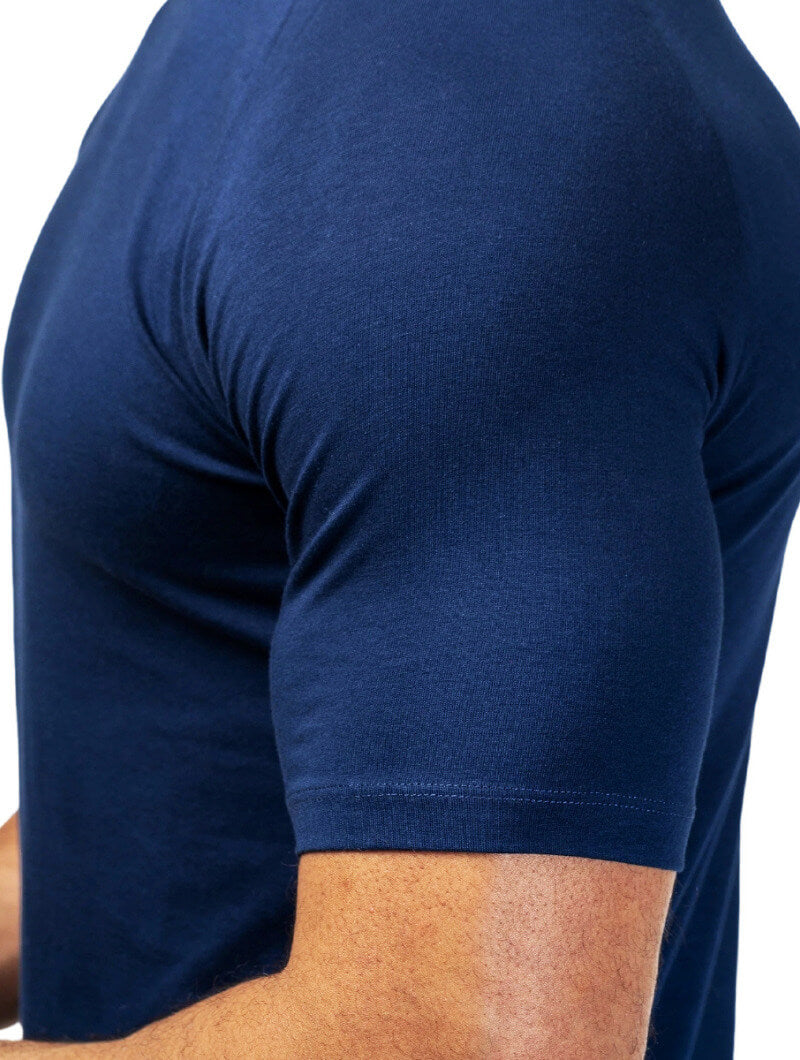 Men's Cotton Stretch Slim Fit T-Shirt in Navy Blue – detail view | Hensley London