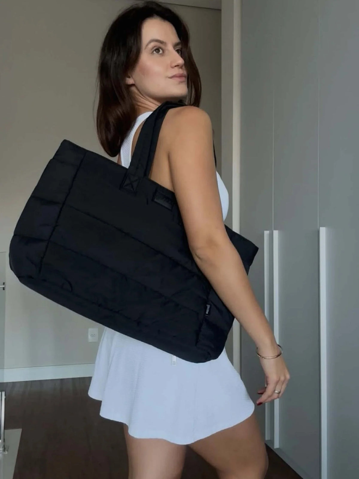 Women's Quilted Puffer Tote Bag – product view 2