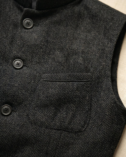 Men's Herringbone Nehru Waistcoat – collar detail | Hensley London