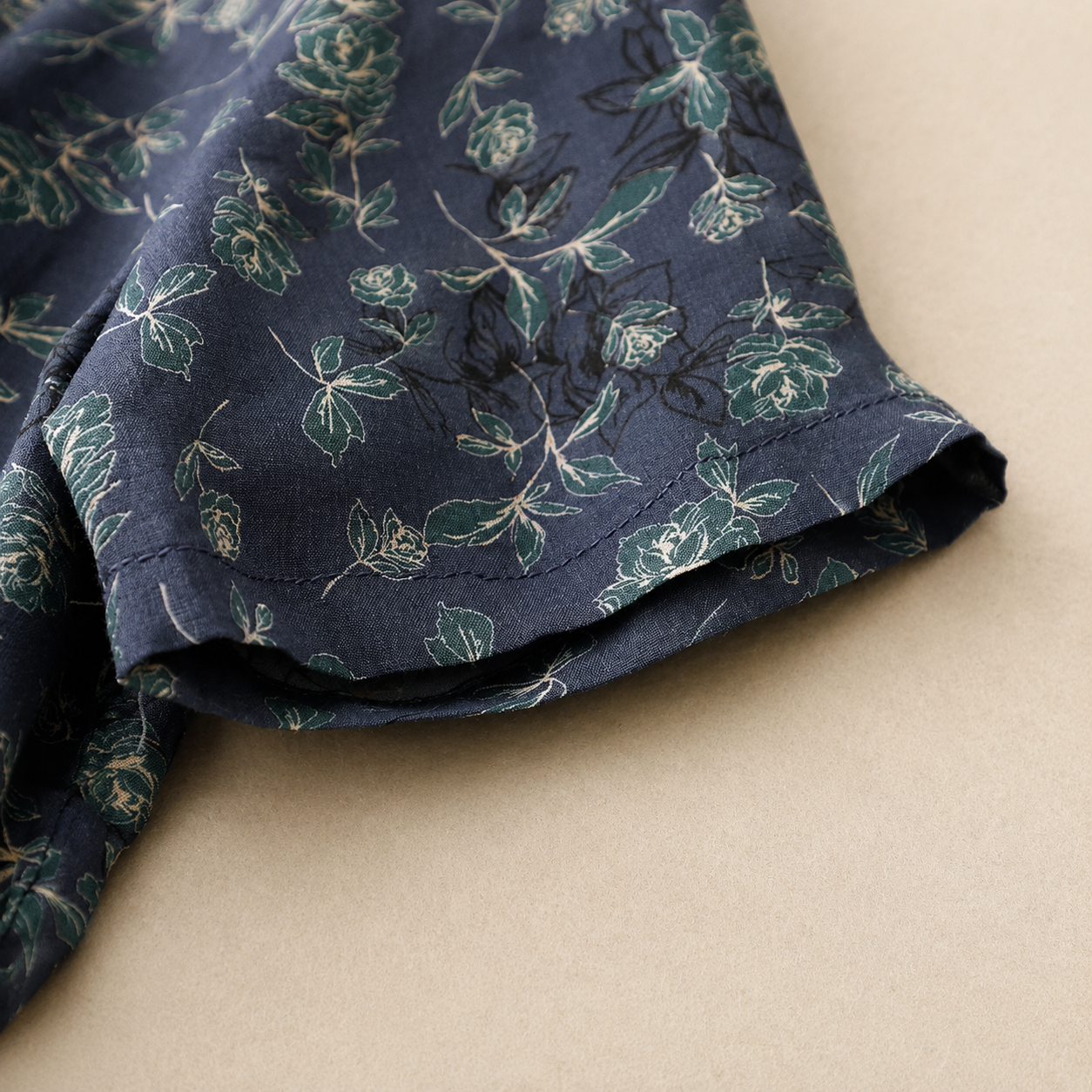 Women's Floral Print Cotton Linen Button-Up Blouse in Floral Print – waist detail view | Hensley London