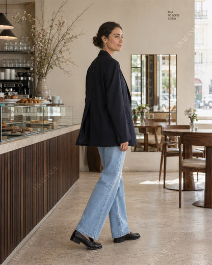 Women's Split-Back Longline Tailored Blazer in Midnight Navy – side view on model | Hensley London