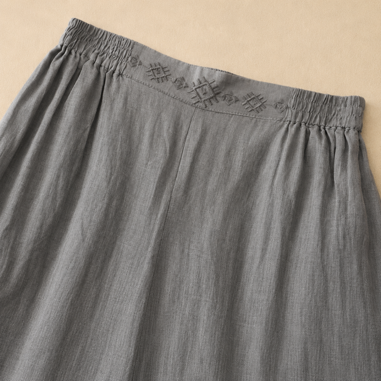 Women's Cotton Linen Wide Leg Embroidered Waist Pants – back view | Hensley London